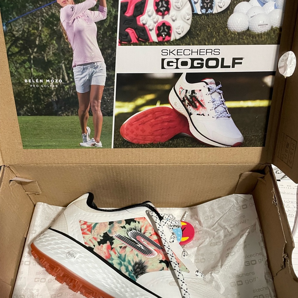 NWB Skechers Athletic Shoes for Golf